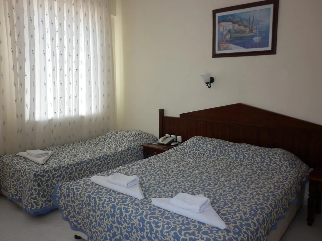 Oezguer Hotel 0*, 페티예 터키
