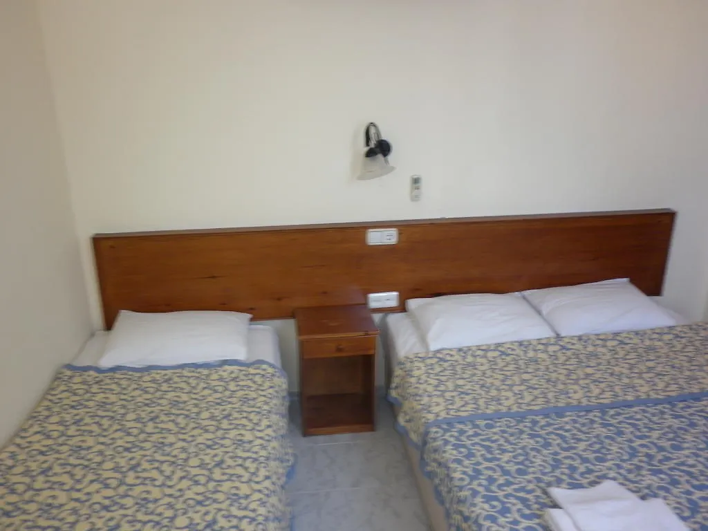 Oezguer Hotel