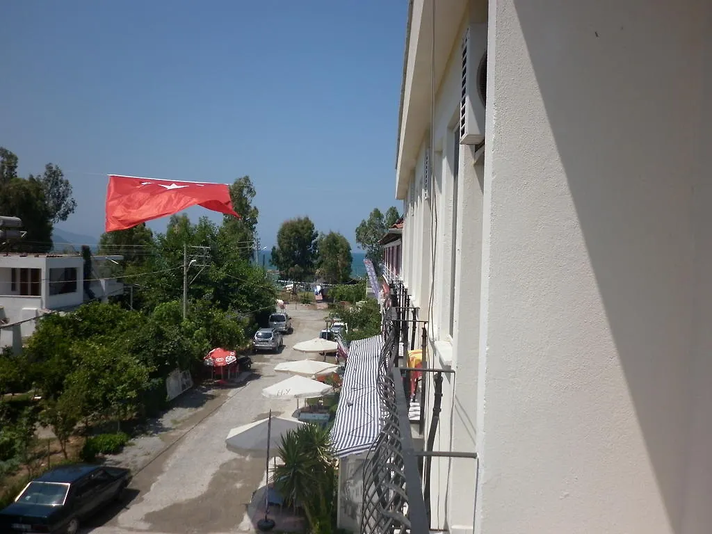 Oezguer Hotel 0*, Fethiye
